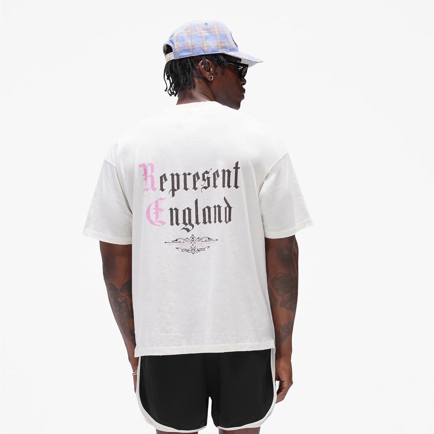 Represent Classic England Script Logo Relaxed Streetwear Tee Black & White